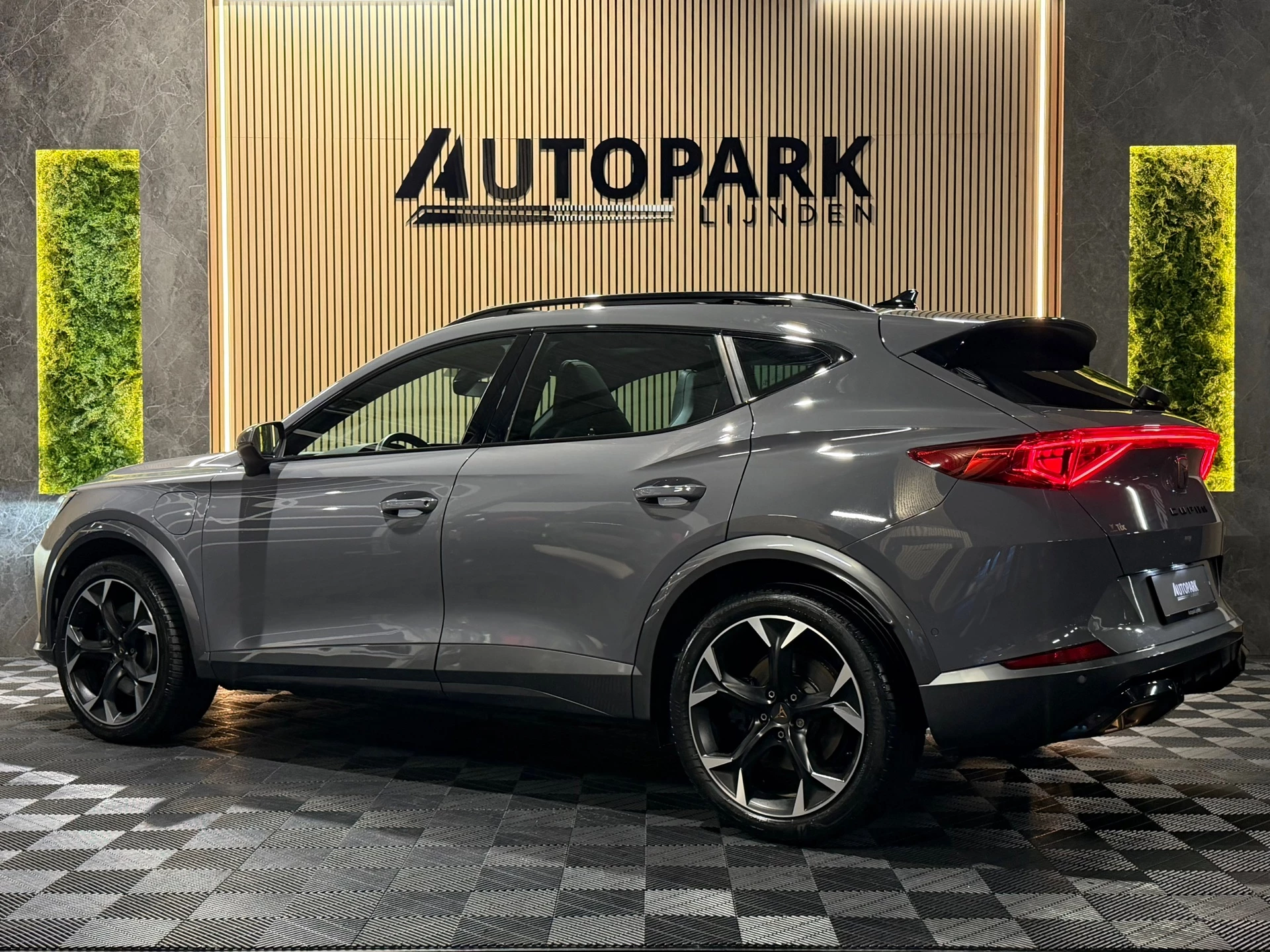 Hoofdafbeelding CUPRA Formentor