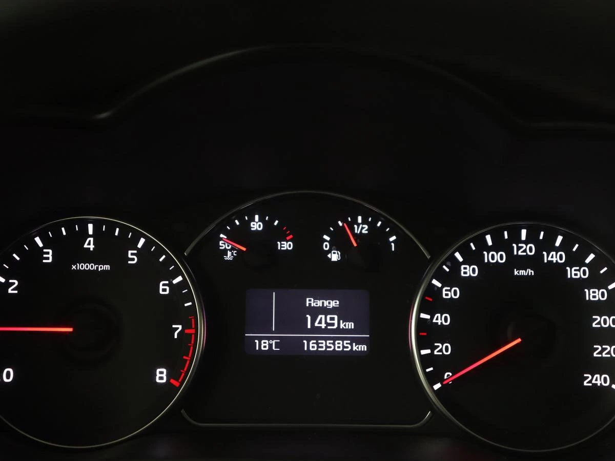 Hoofdafbeelding Kia Carens