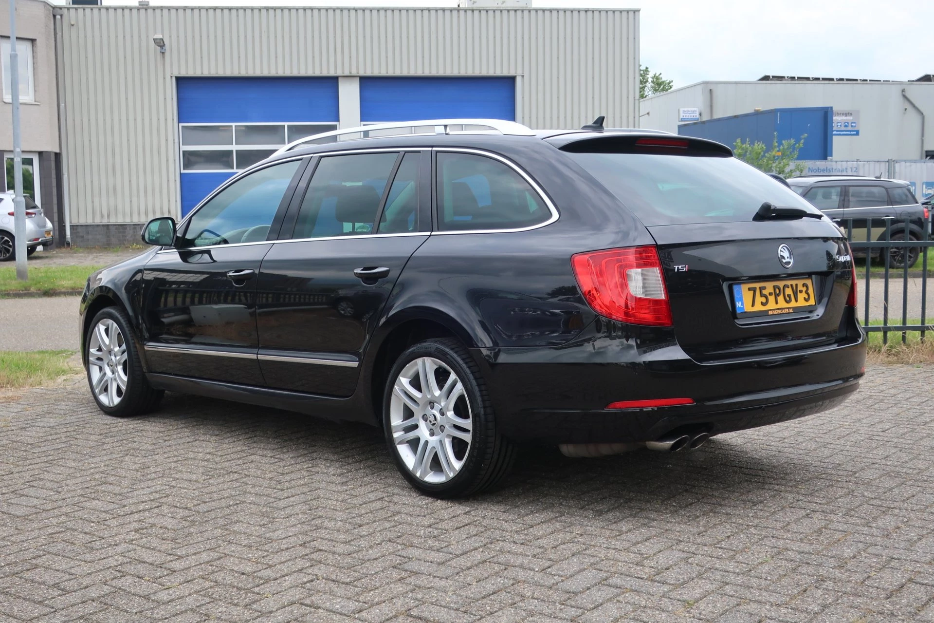Hoofdafbeelding Škoda Superb