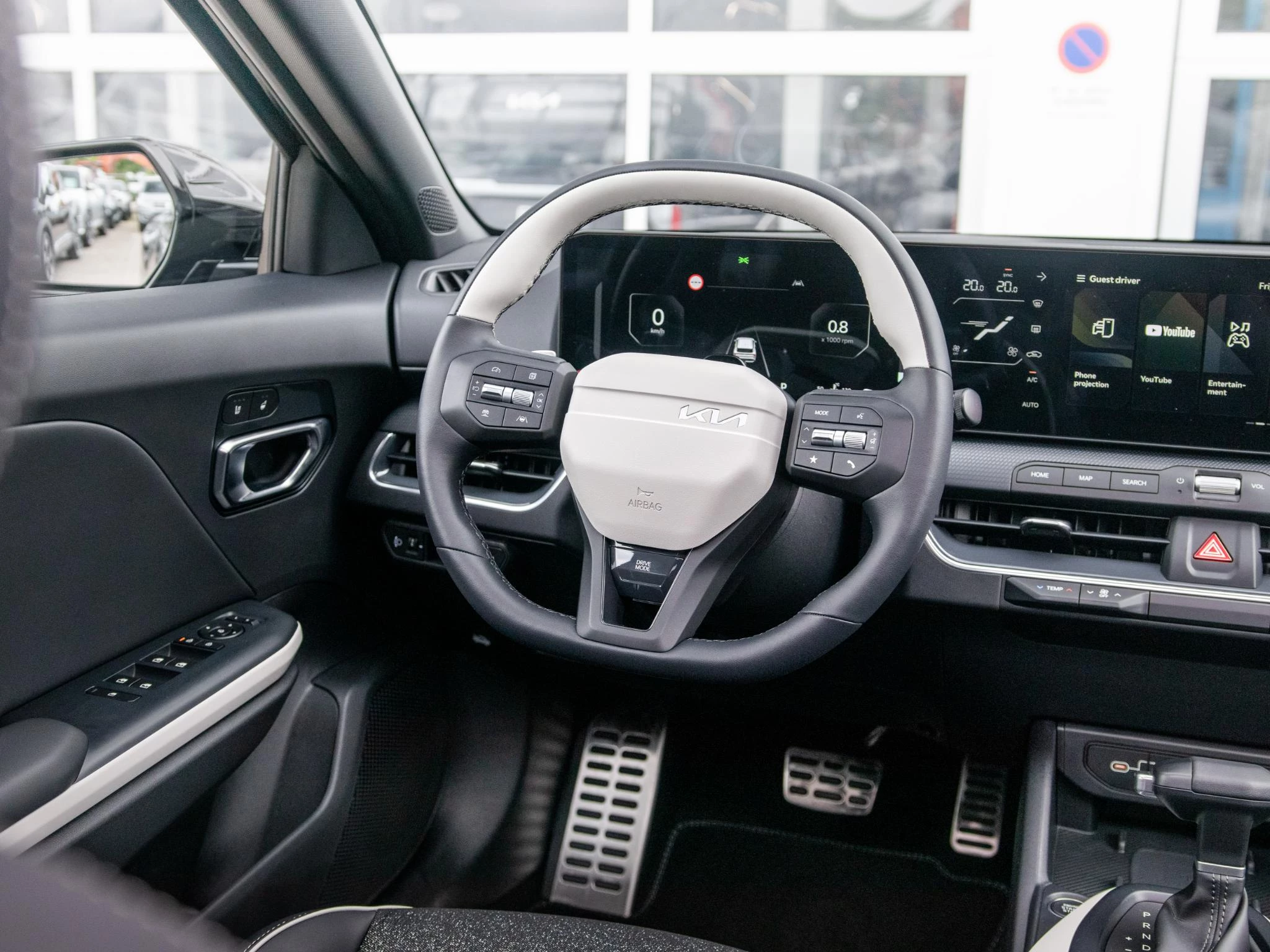 Hoofdafbeelding Kia K4
