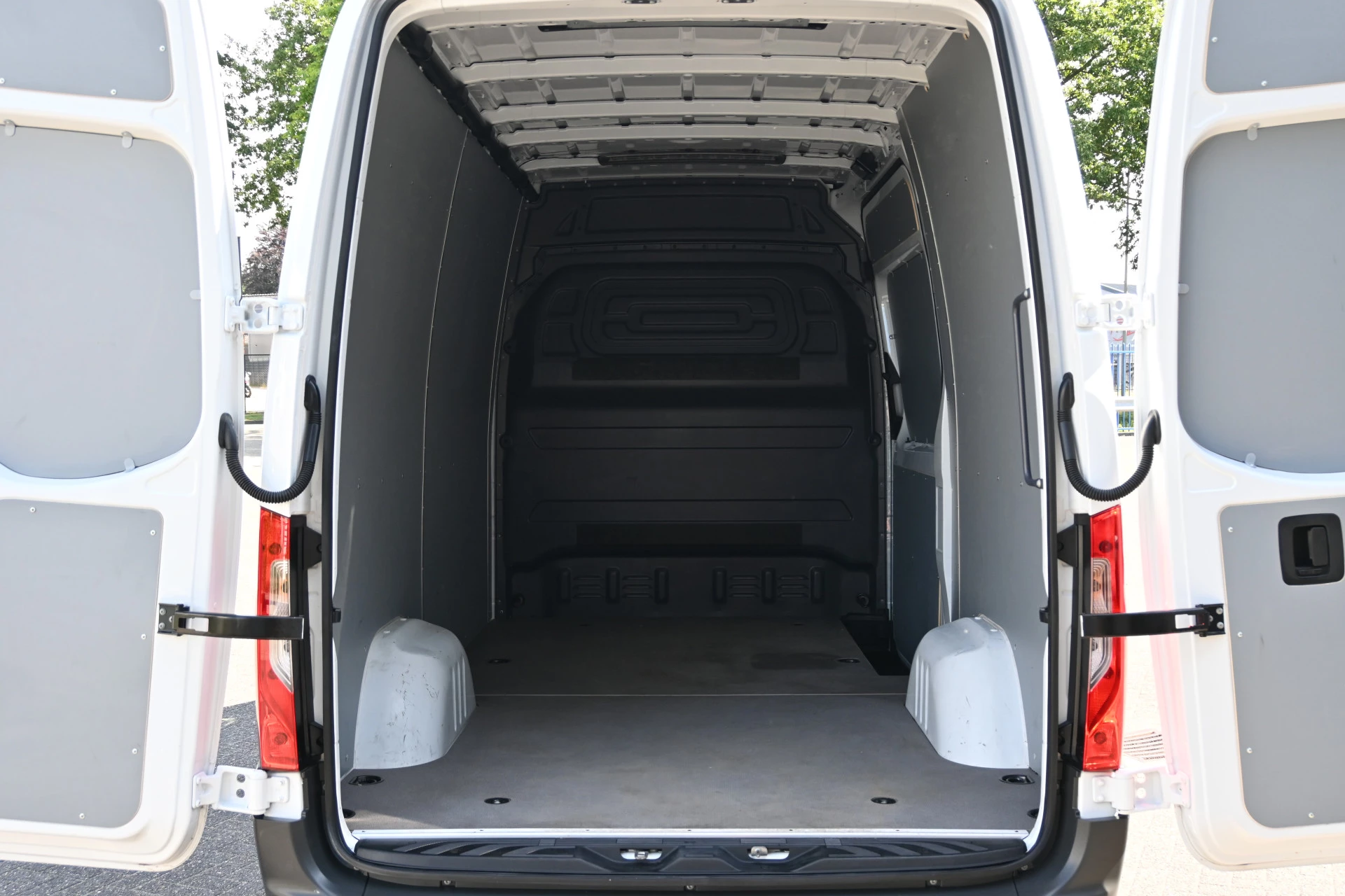 Hoofdafbeelding Mercedes-Benz eSprinter