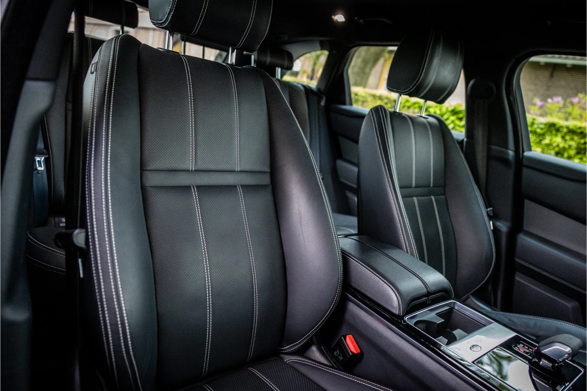 Hoofdafbeelding Land Rover Range Rover Velar