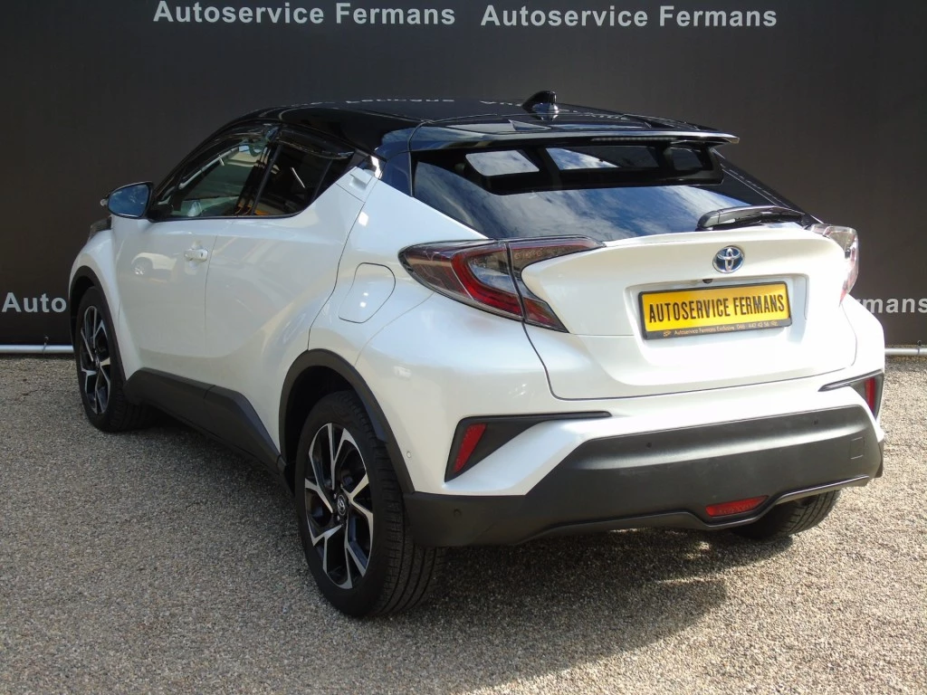 Hoofdafbeelding Toyota C-HR