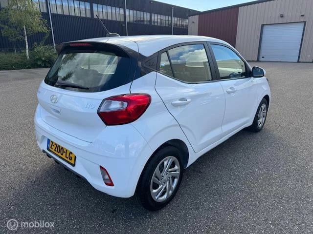 Hoofdafbeelding Hyundai i10