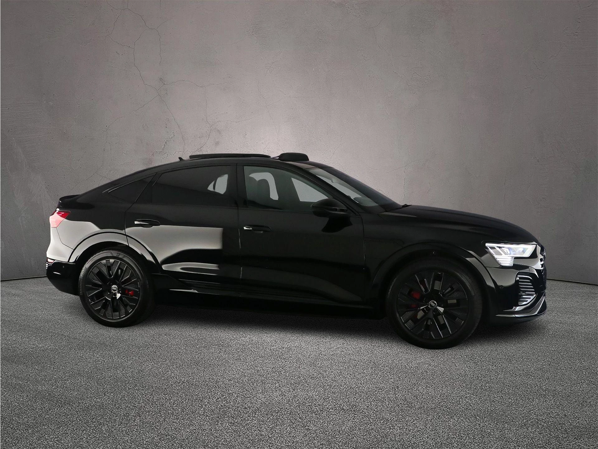 Hoofdafbeelding Audi Q8 Sportback e-tron