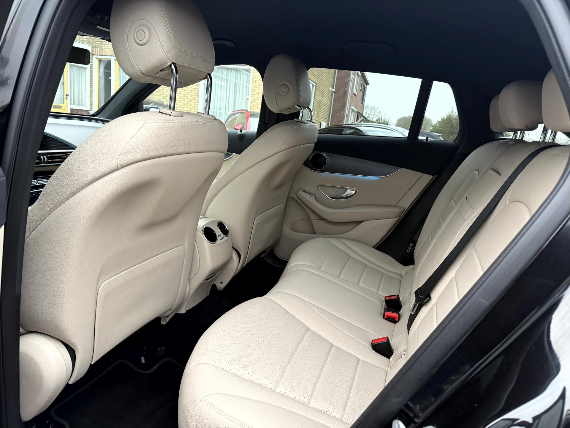 Hoofdafbeelding Mercedes-Benz EQC