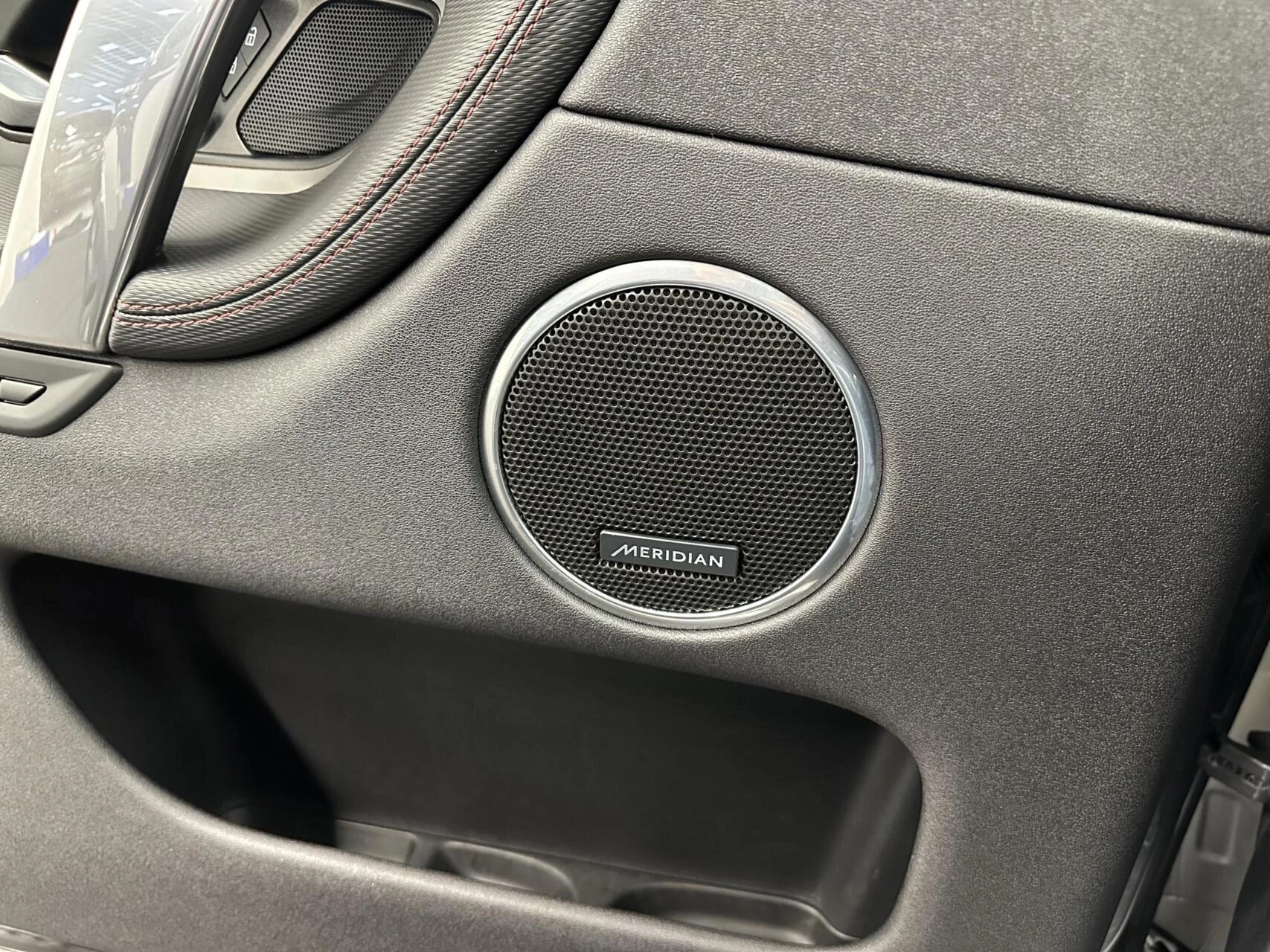 Hoofdafbeelding Land Rover Discovery Sport