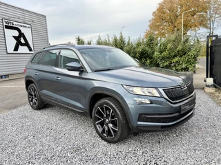Hoofdafbeelding Škoda Kodiaq Škoda Kodiaq 1.4 TSI ACT Ambition 7p. Navi|Leer|Camera|Keyles|Media Grijs
