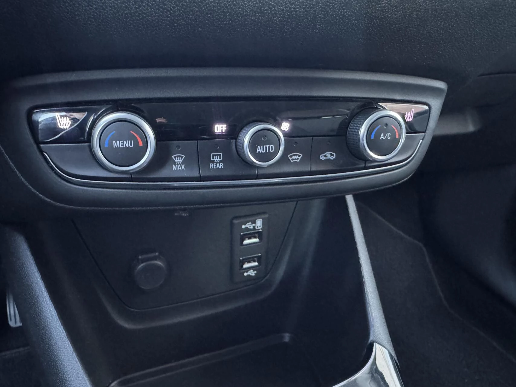 Hoofdafbeelding Opel Crossland X