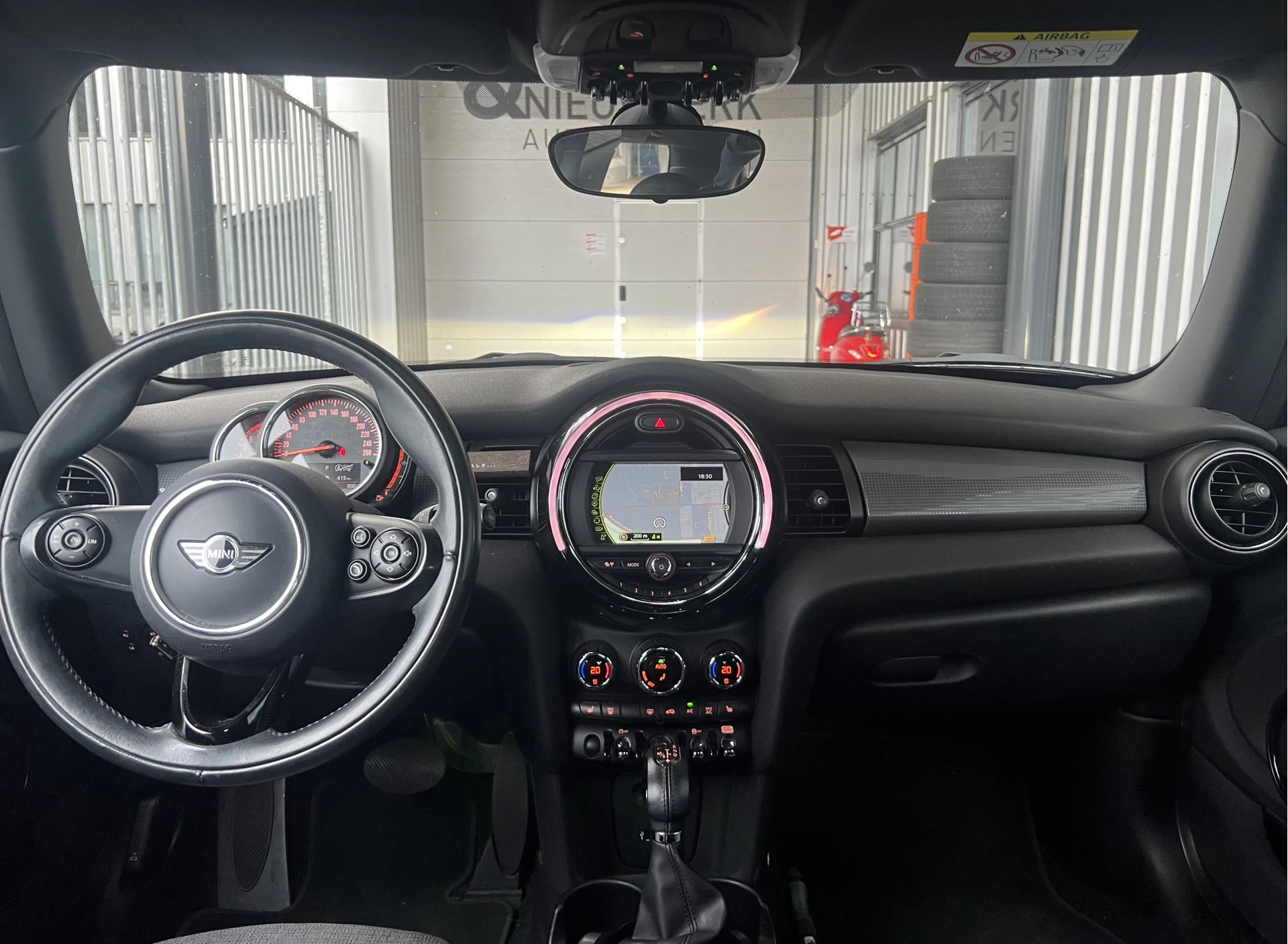 Hoofdafbeelding MINI Cooper