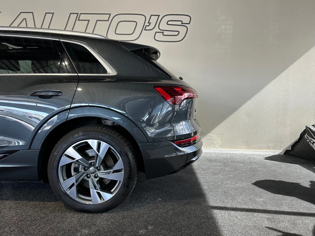 Hoofdafbeelding Audi e-tron