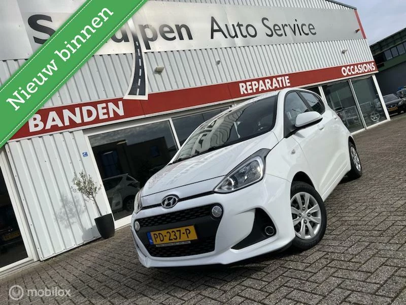 Hoofdafbeelding Hyundai i10