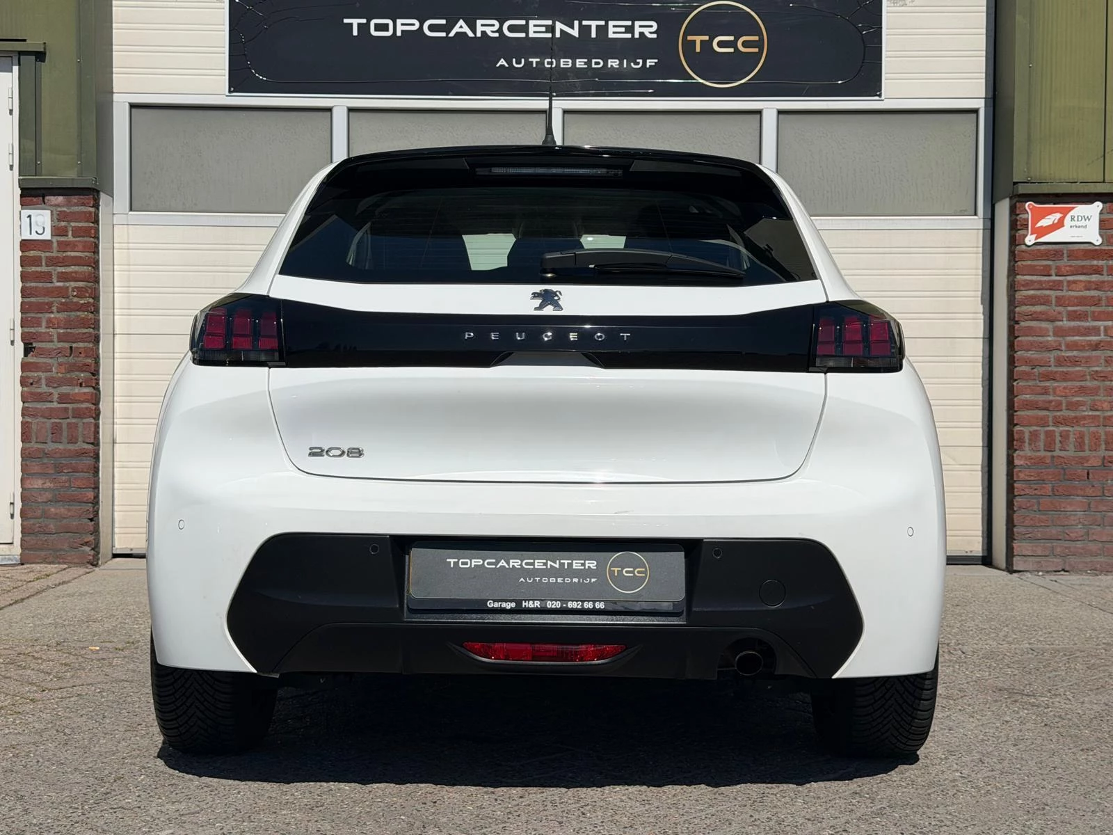 Hoofdafbeelding Peugeot 208