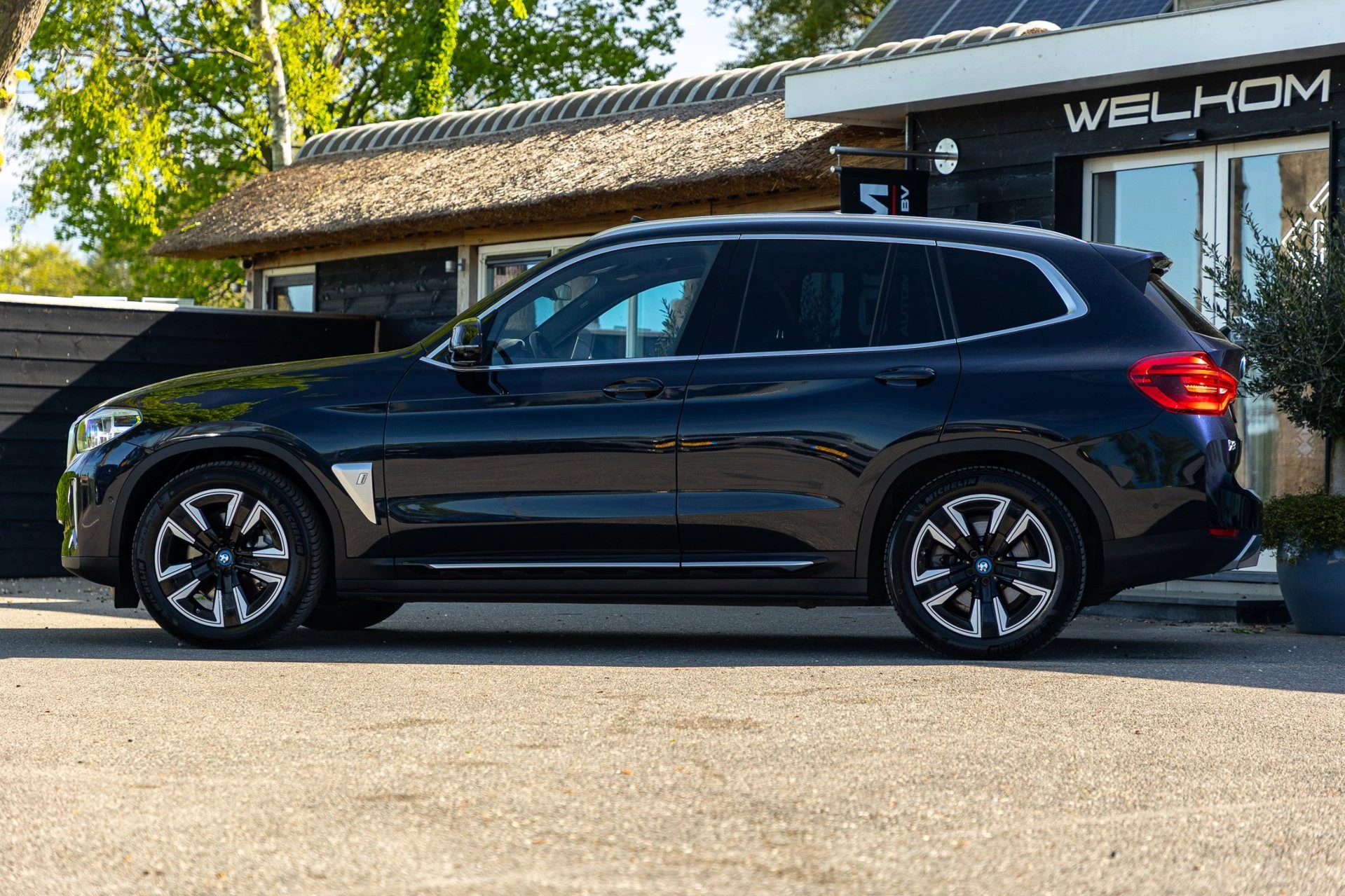 Hoofdafbeelding BMW iX3