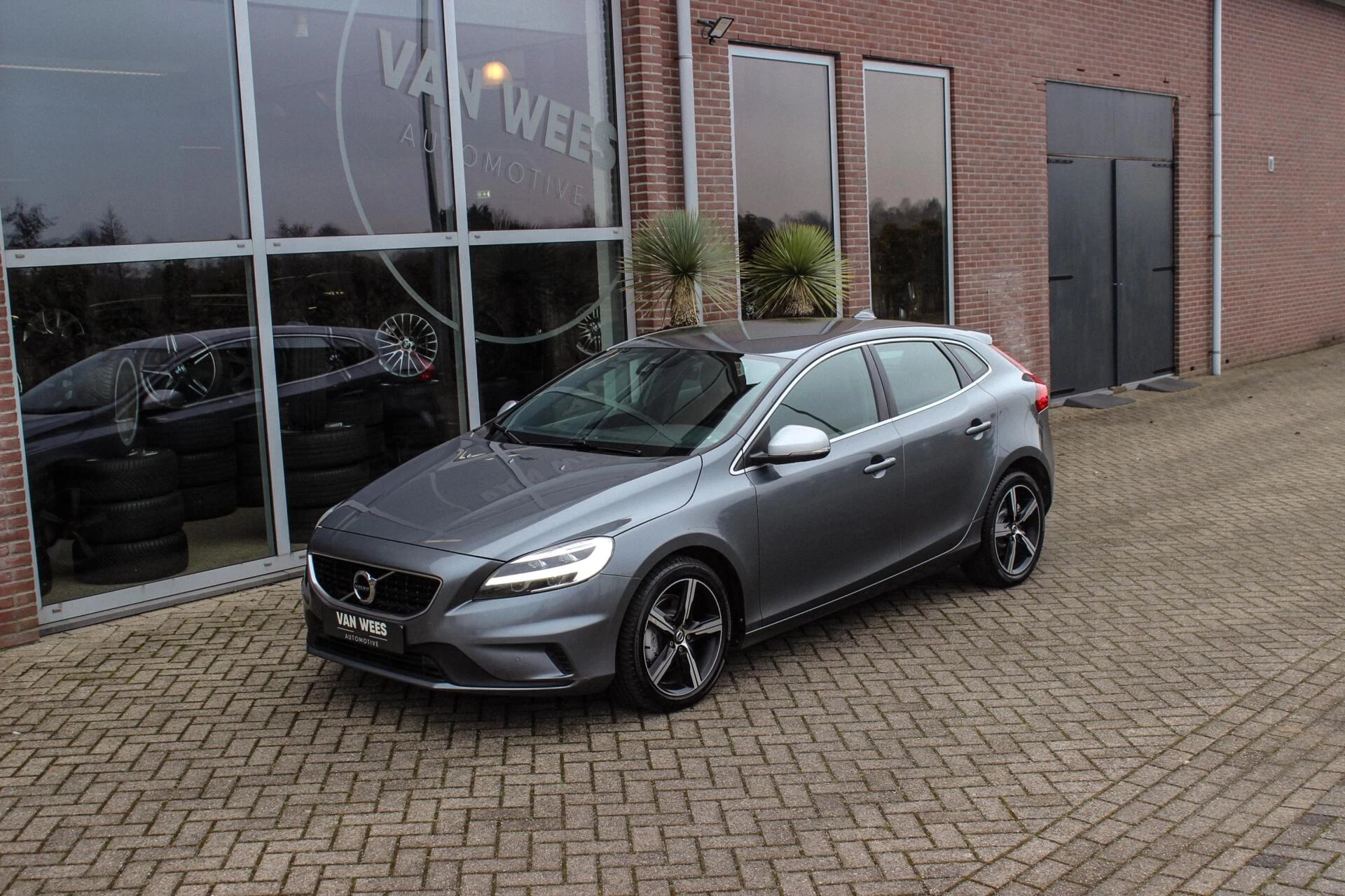 Hoofdafbeelding Volvo V40