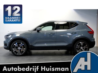 Volvo XC40 1.5 T5 193kW/262pk DCT7 Twin Engine Inscription LED HIGH BEAM + STANDKACHEL + LEER + STOELVERWARMING + CLIMA + CRUISE + ON-CALL + APPLE CARPLAY/ANDROID AUTO + CAMERA + DRIVE MODES + ORREFORS GLAZEN POOK + PARKEERSENSOREN + 19" LM-VELGEN!!