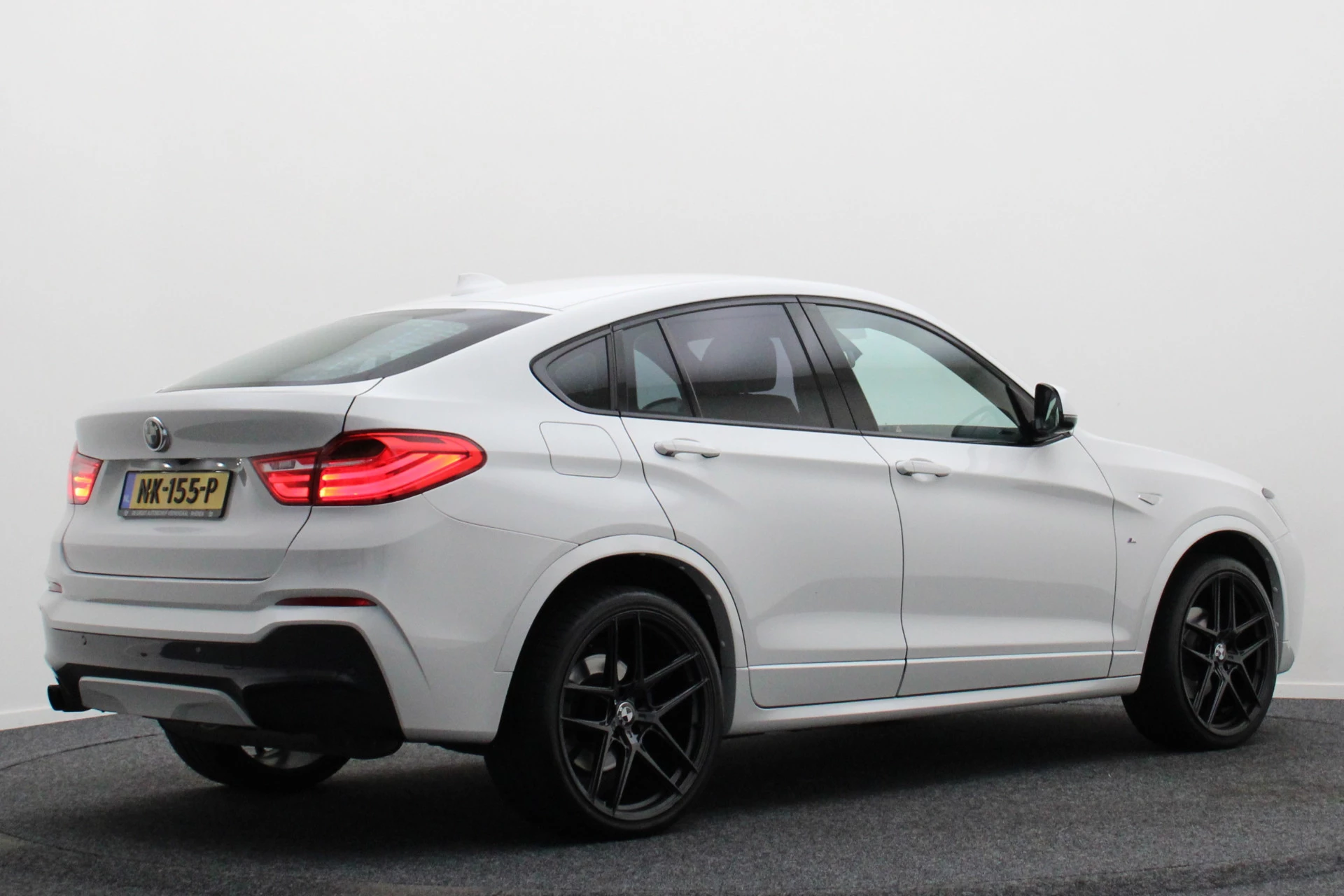Hoofdafbeelding BMW X4
