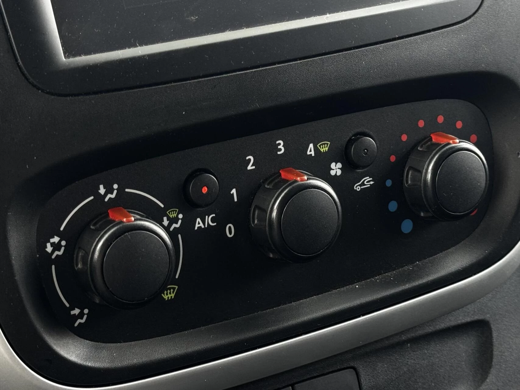Hoofdafbeelding Nissan NV300