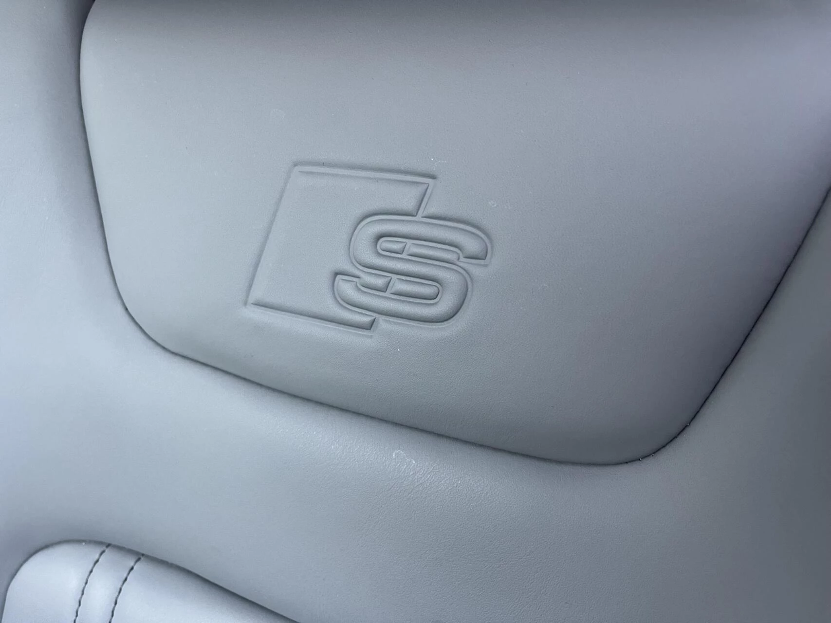 Hoofdafbeelding Audi Q8 e-tron