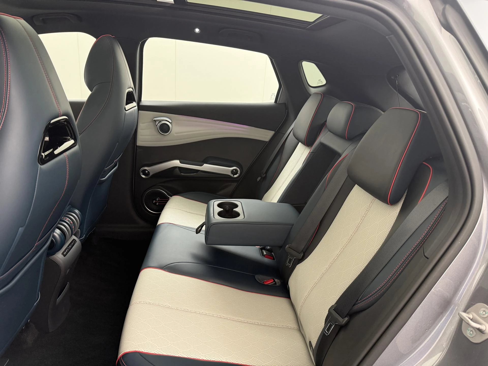 Hoofdafbeelding BYD ATTO 3