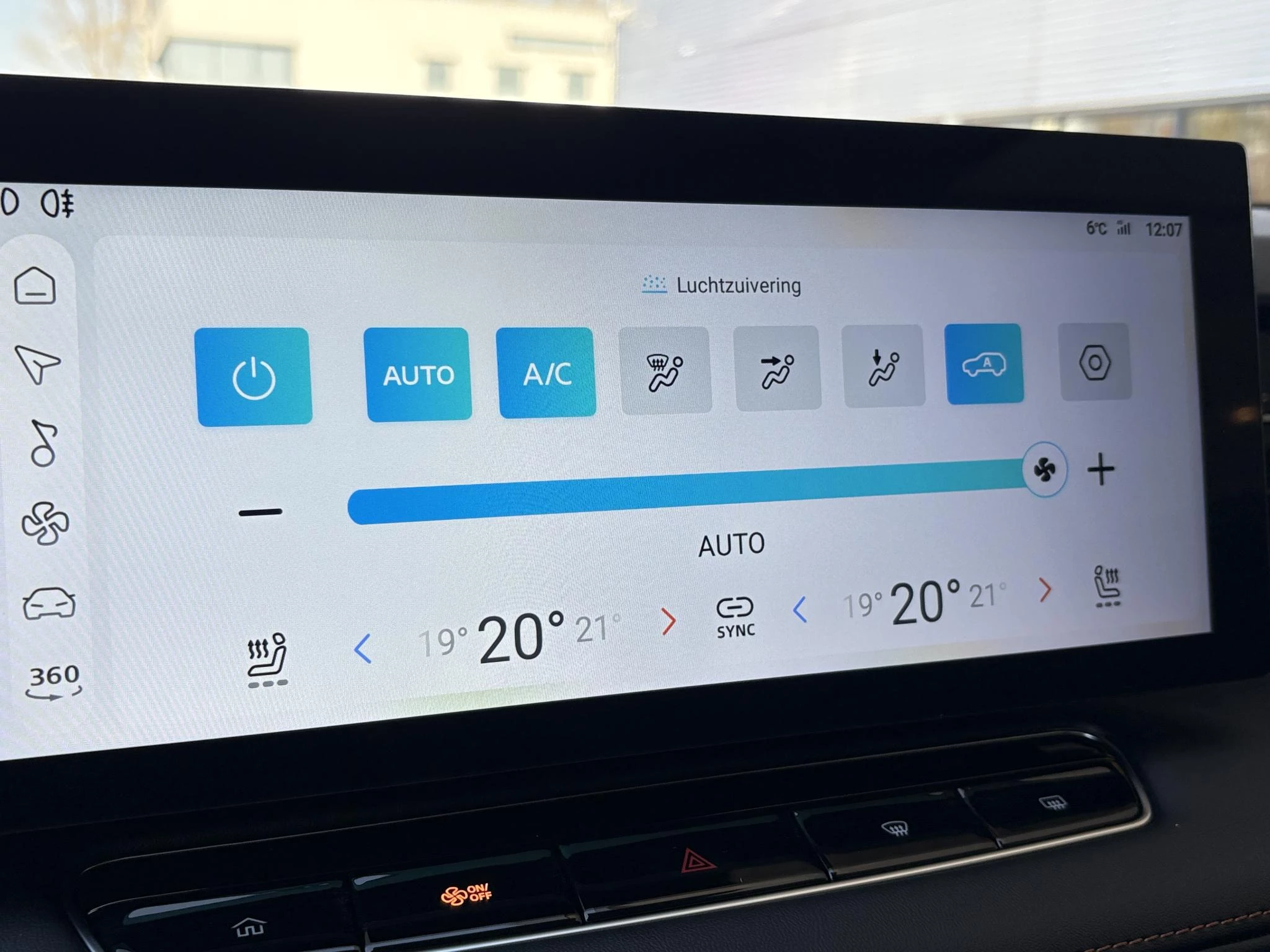 Hoofdafbeelding MG HS