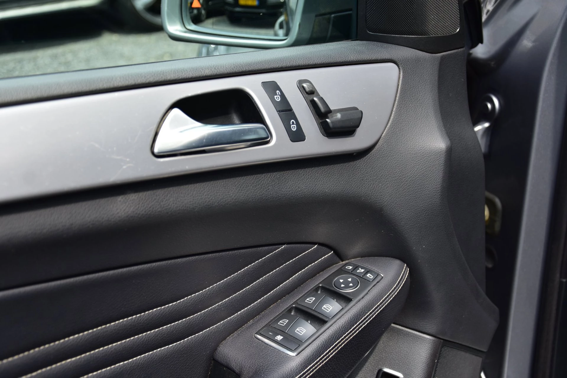 Hoofdafbeelding Mercedes-Benz M-Klasse