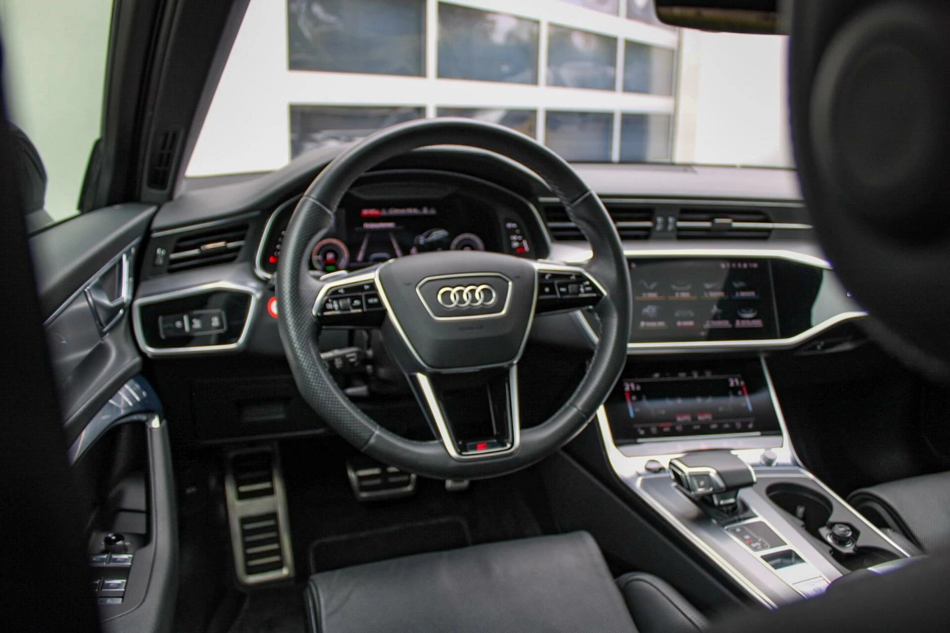 Hoofdafbeelding Audi A6