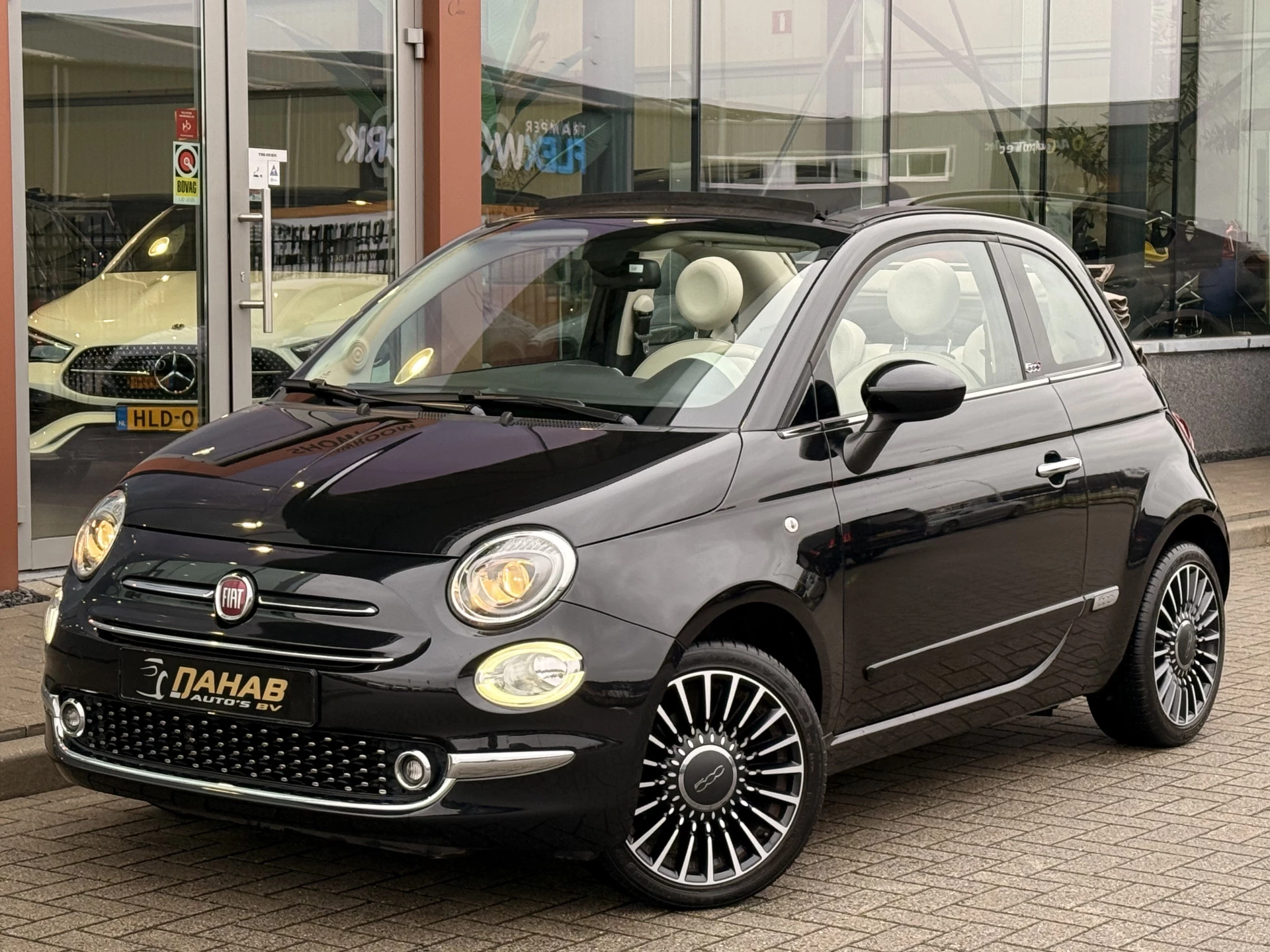 Hoofdafbeelding Fiat 500