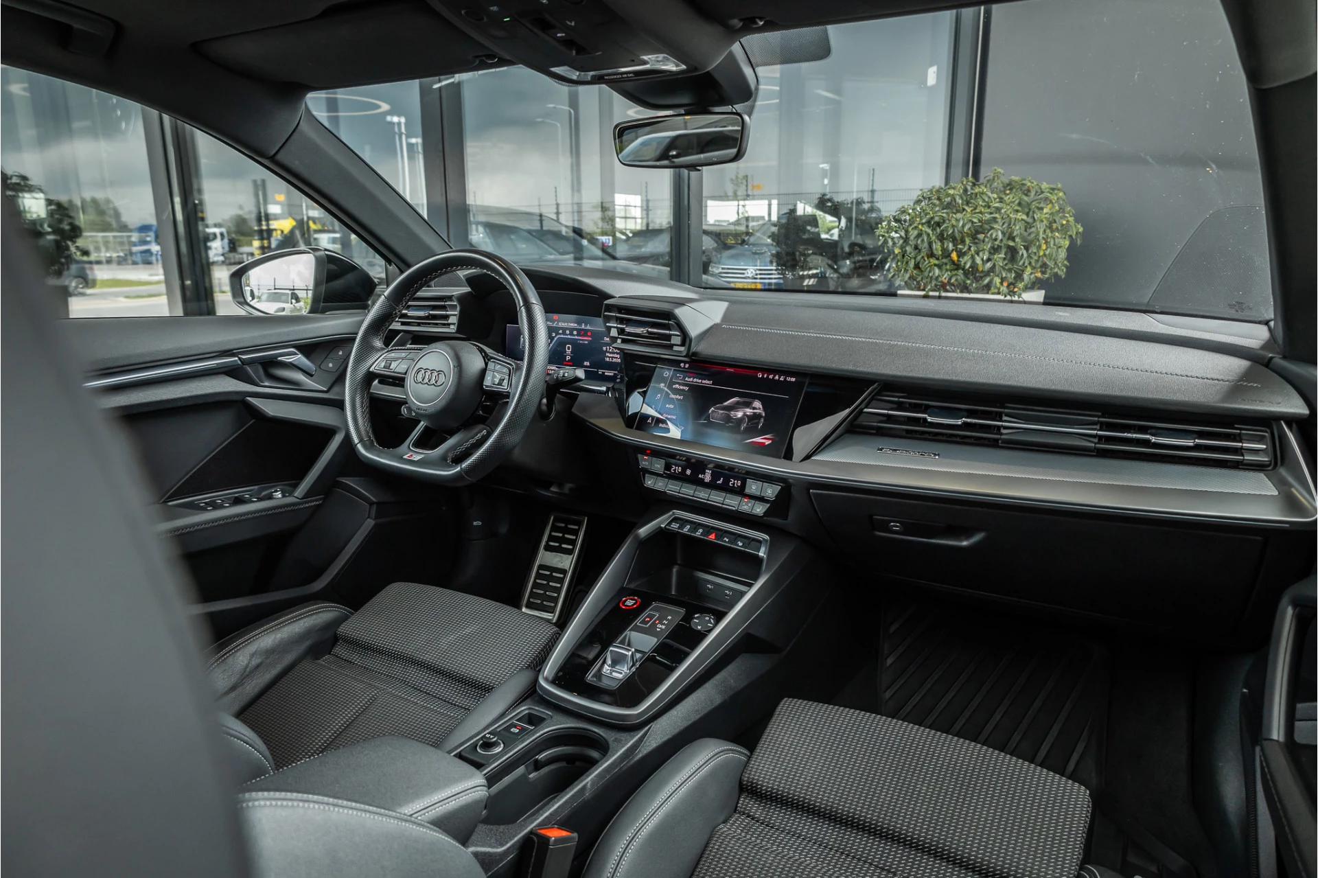 Hoofdafbeelding Audi S3