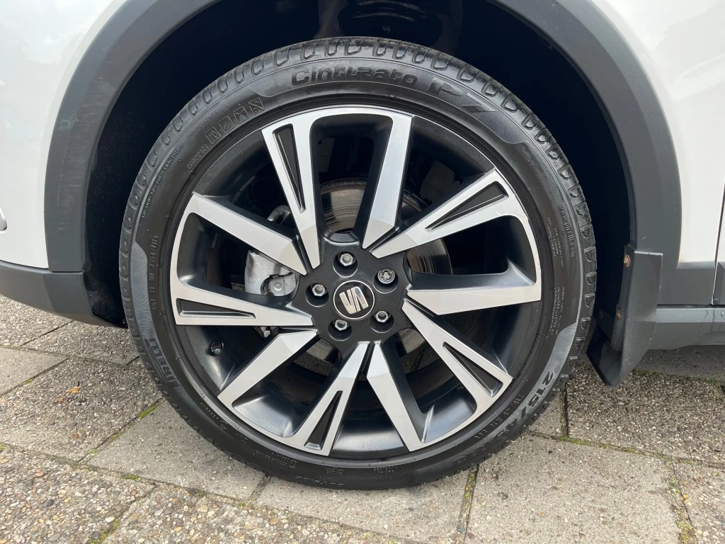 Hoofdafbeelding SEAT Arona