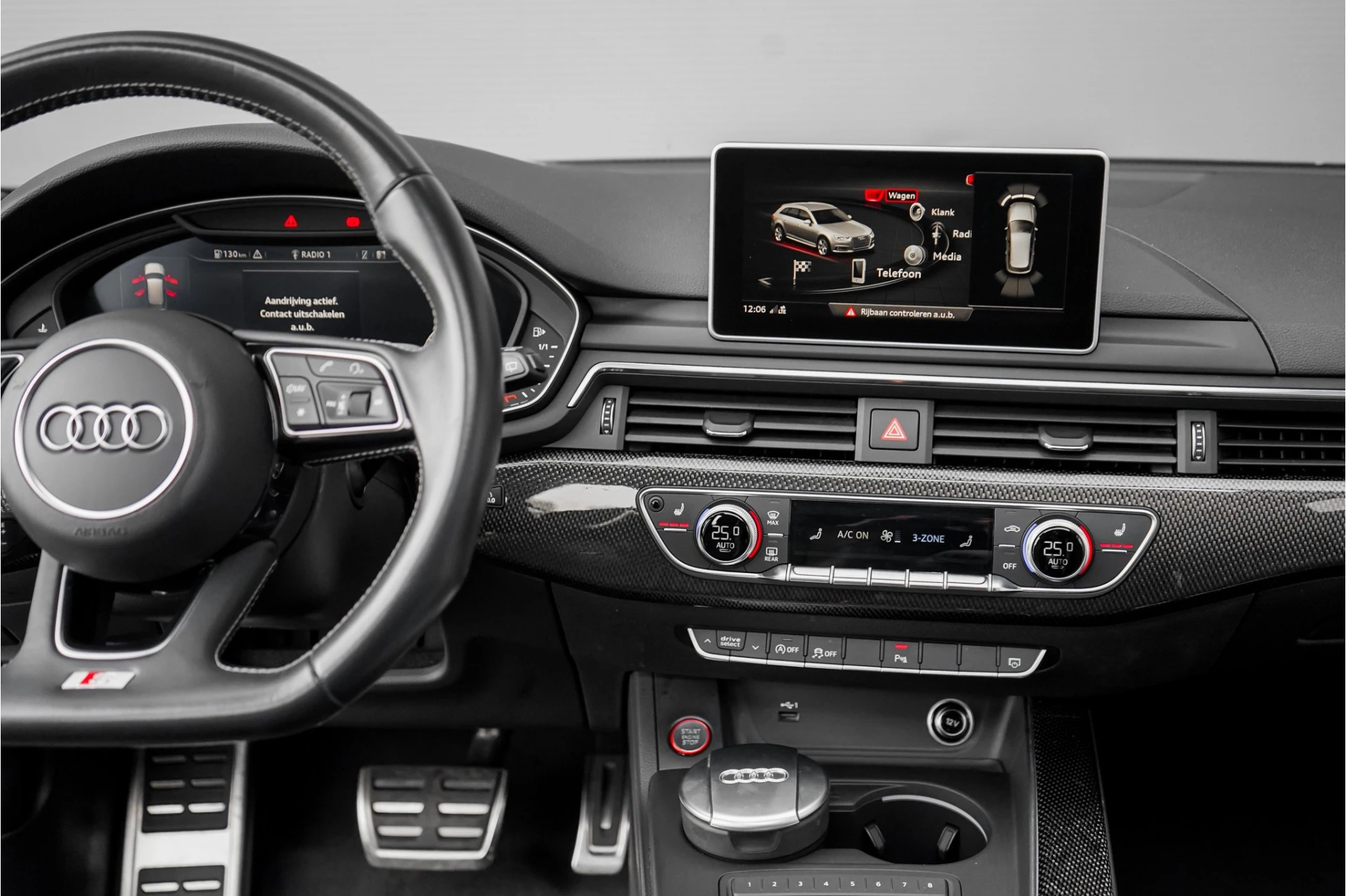 Hoofdafbeelding Audi S4