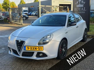 Hoofdafbeelding Alfa Romeo Giulietta Alfa Romeo Giulietta - Alfa Romeo Giulietta 1.4 T Exclusive | Automaat |