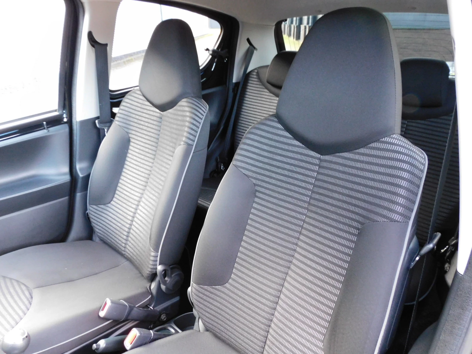 Hoofdafbeelding Peugeot 107