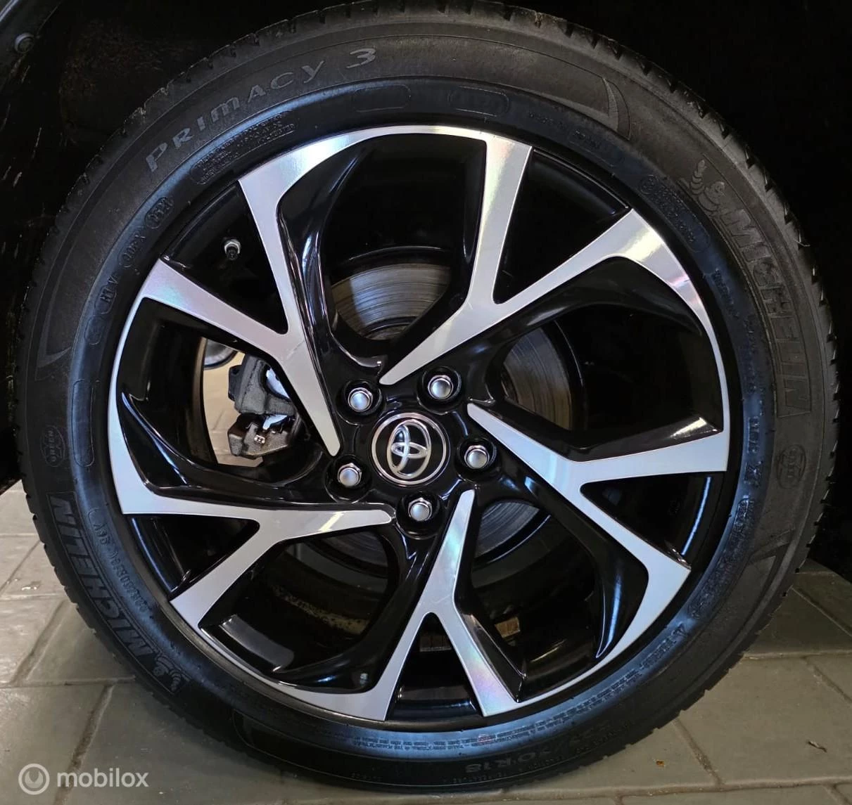 Hoofdafbeelding Toyota C-HR