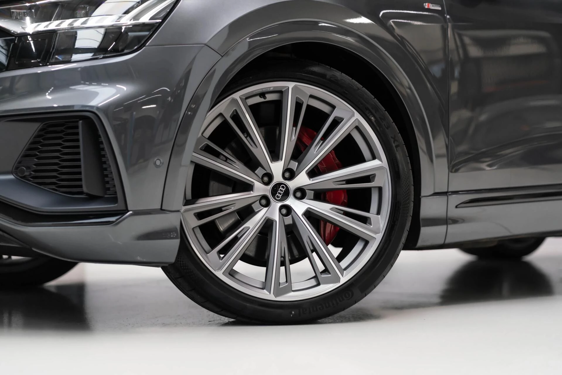 Hoofdafbeelding Audi Q8