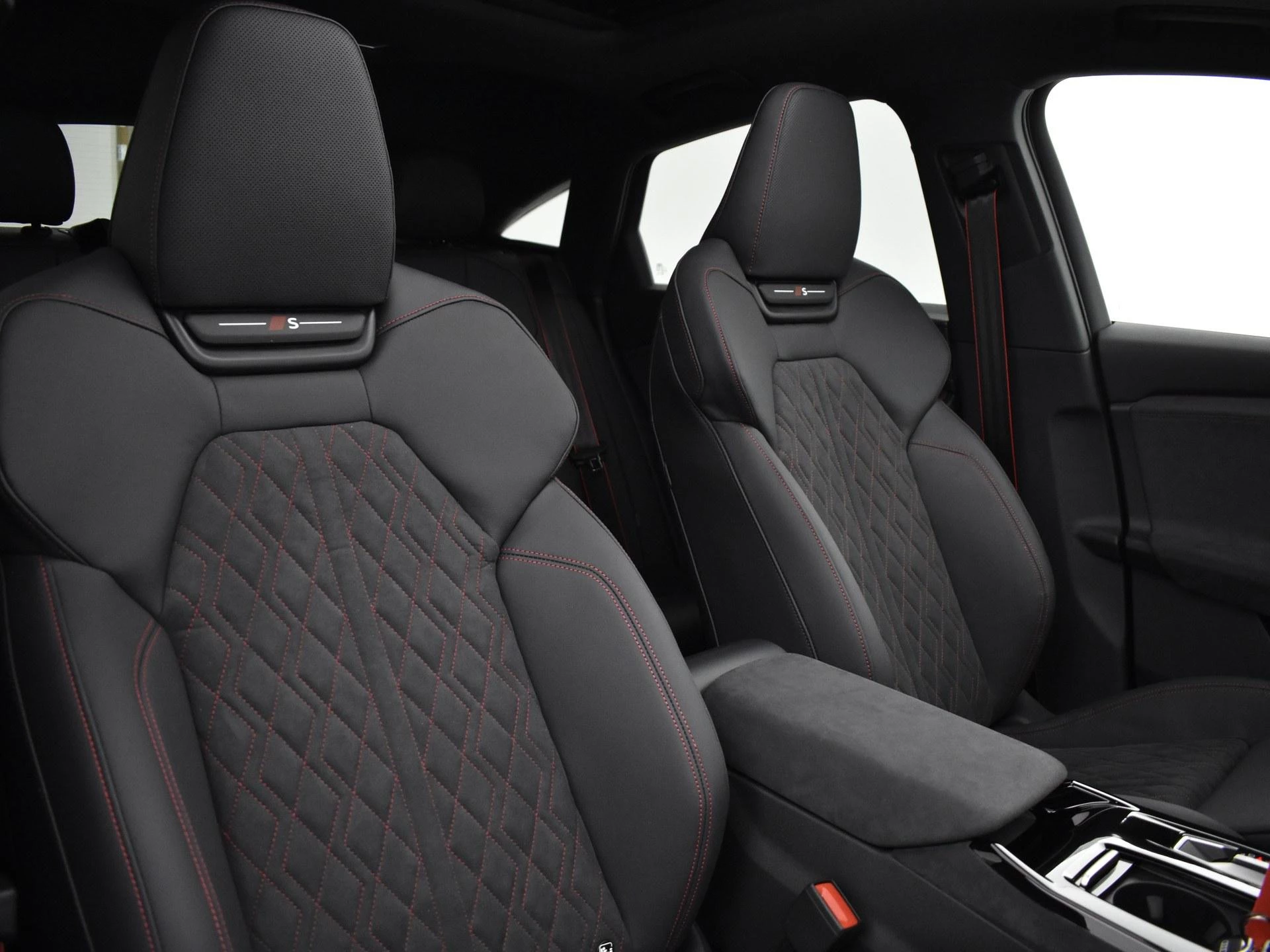 Hoofdafbeelding Audi Q6 e-tron
