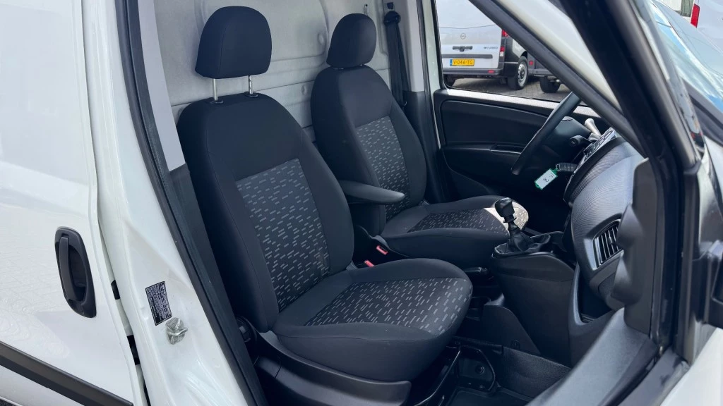 Hoofdafbeelding Opel Combo