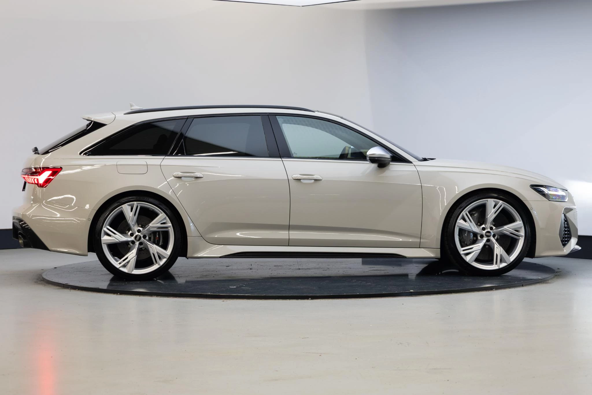 Hoofdafbeelding Audi RS6