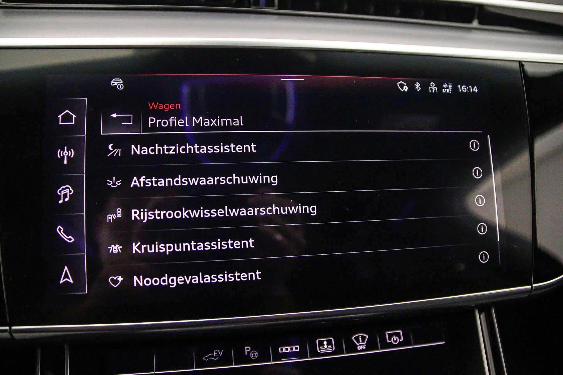 Hoofdafbeelding Audi A8