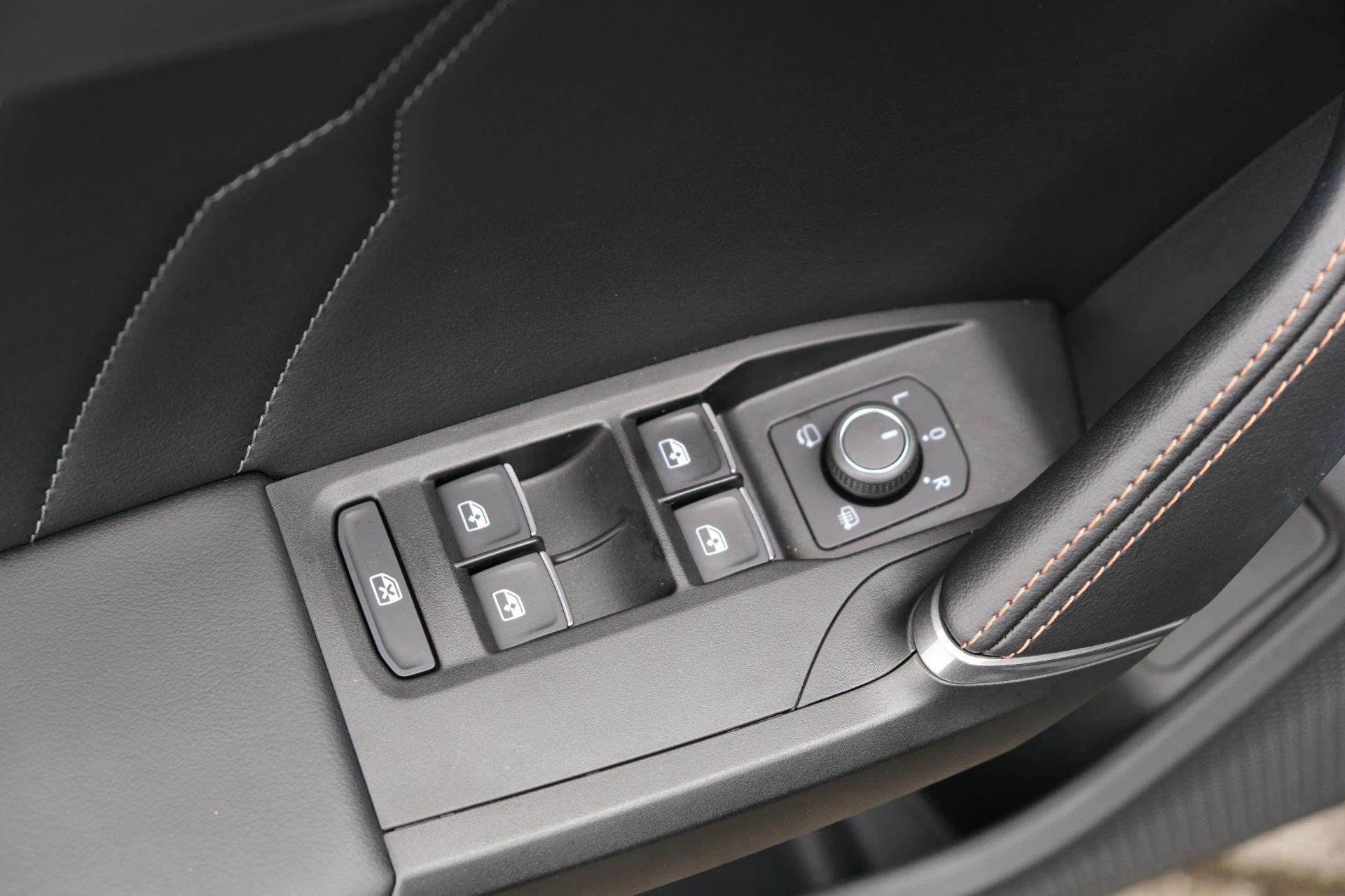 Hoofdafbeelding CUPRA Leon