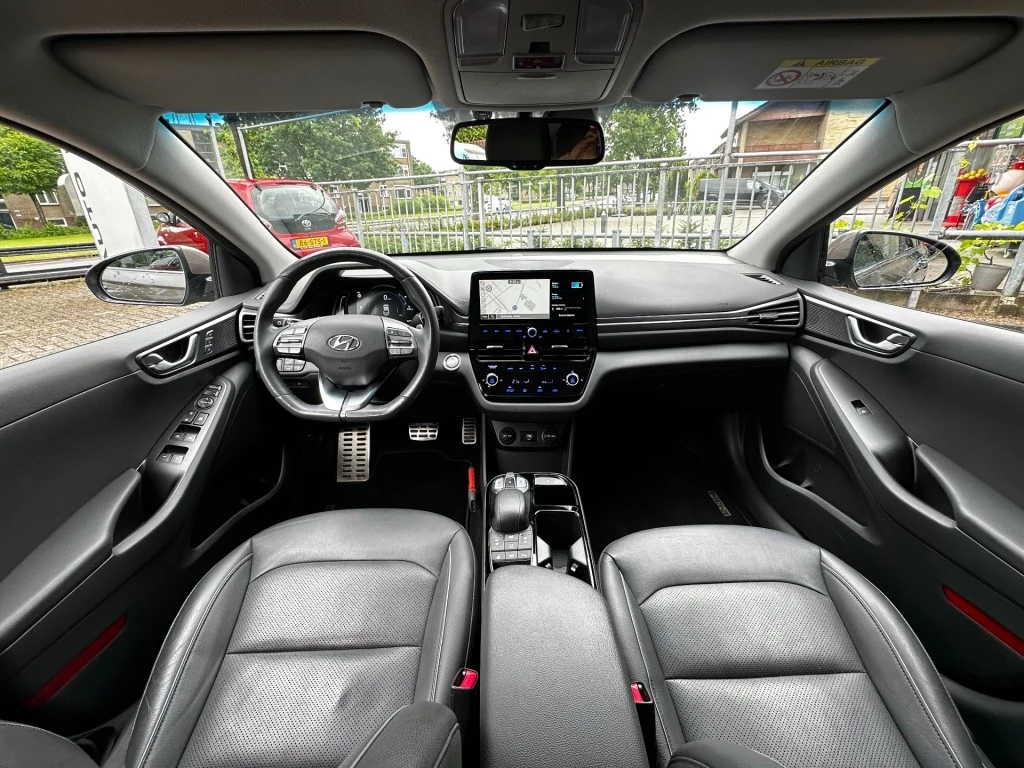 Hoofdafbeelding Hyundai IONIQ