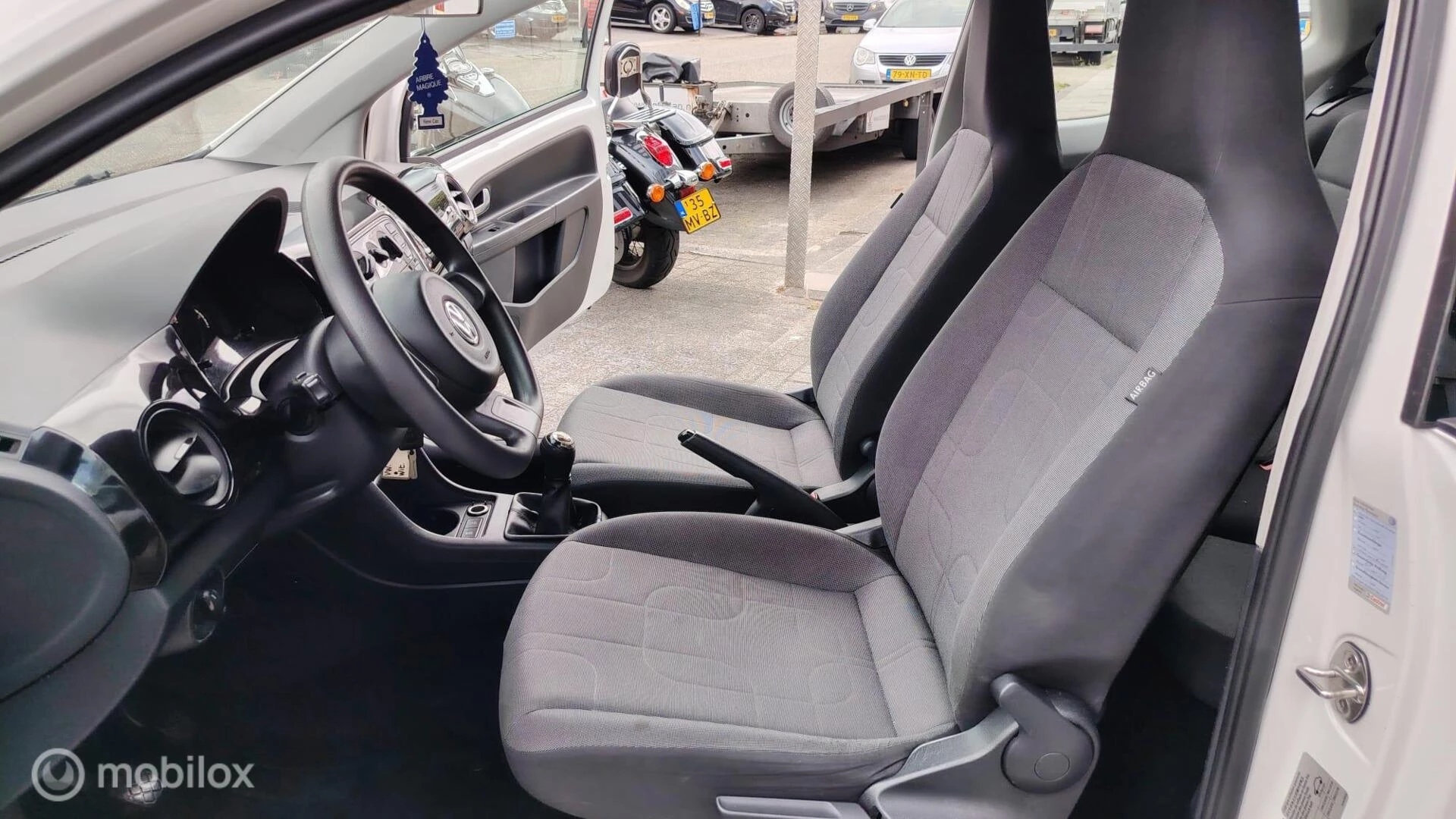 Hoofdafbeelding Volkswagen up!