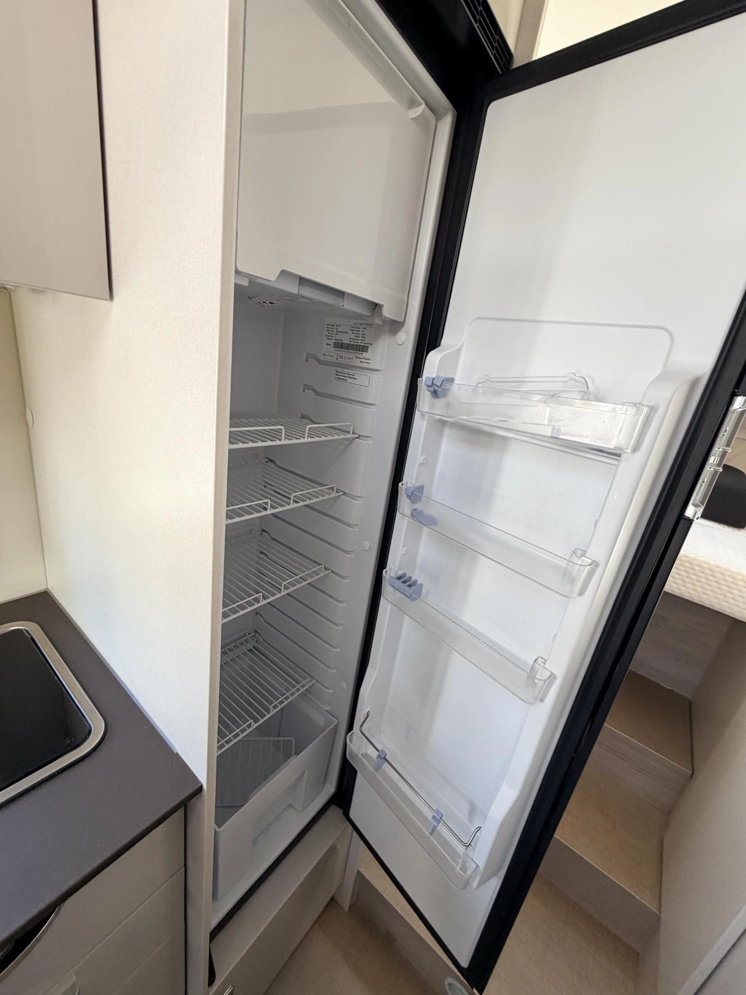 Hoofdafbeelding Bürstner Bt6914 Ford 155PK Camper•Automaat•TV