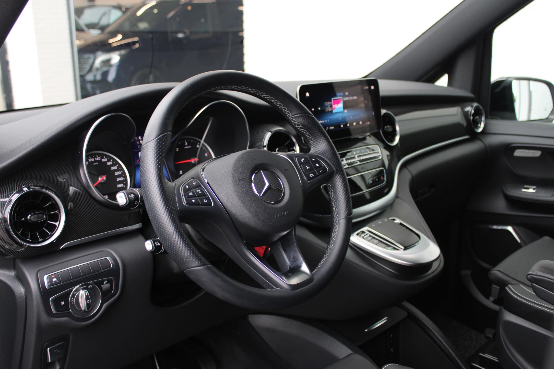 Hoofdafbeelding Mercedes-Benz V-Klasse