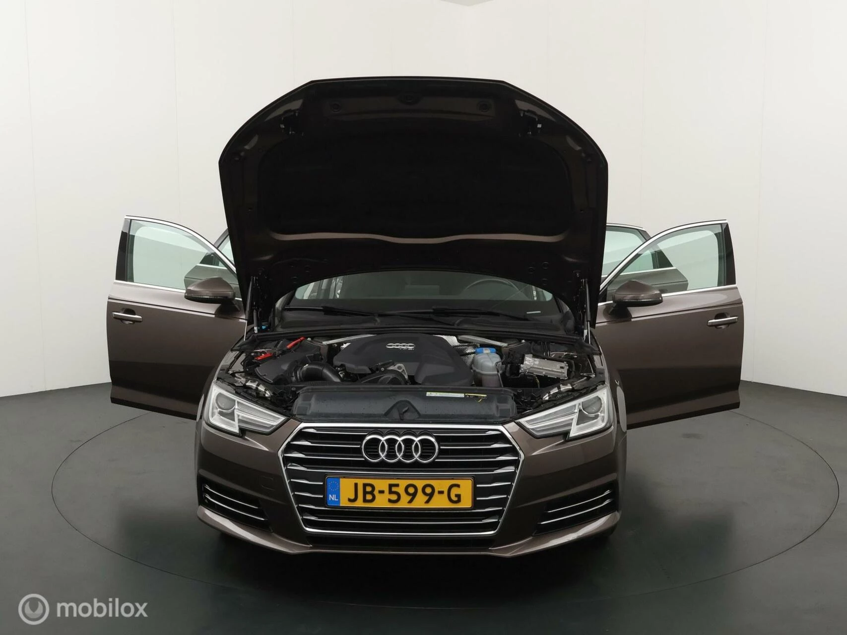 Hoofdafbeelding Audi A4