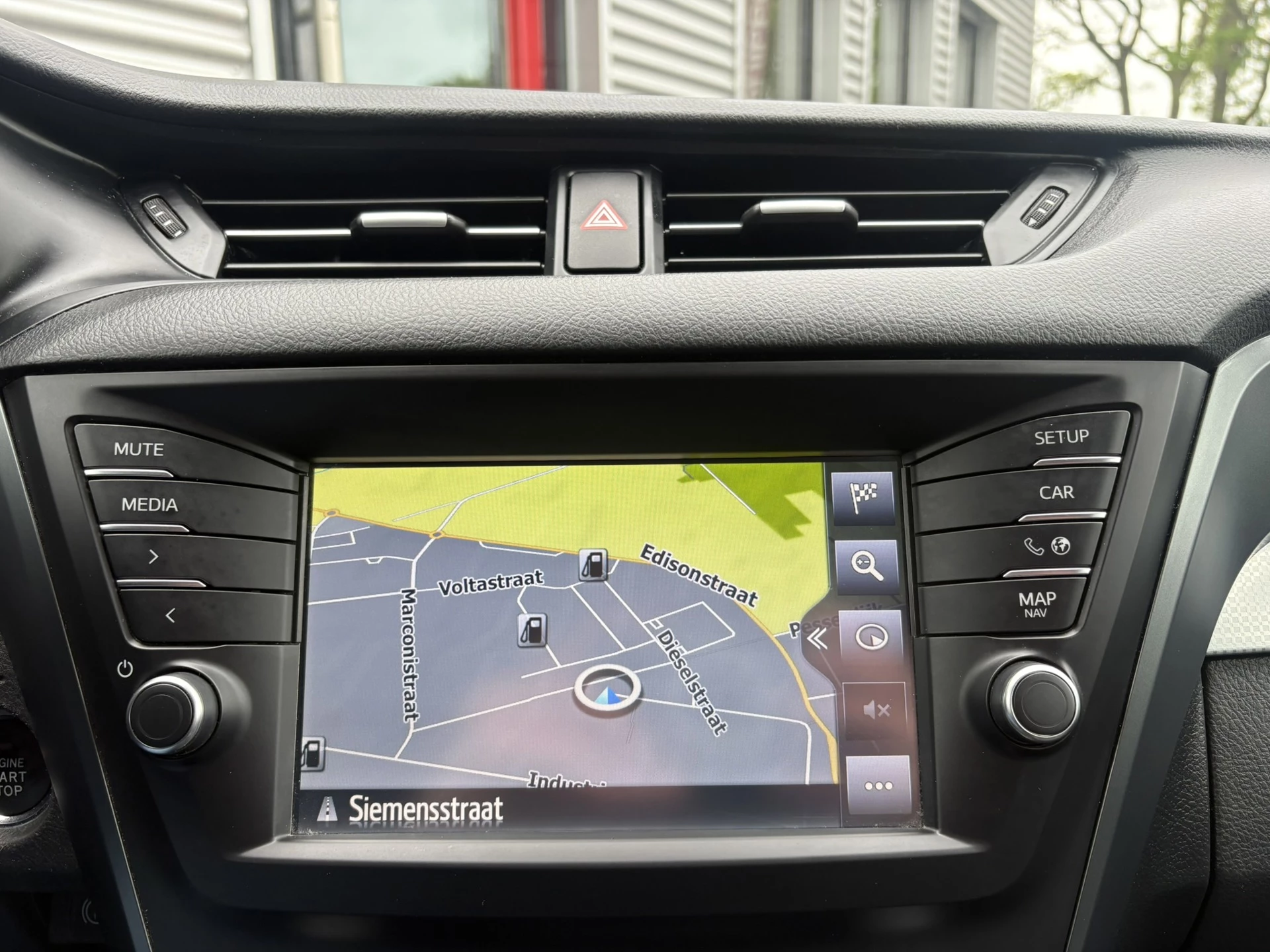 Hoofdafbeelding Toyota Avensis