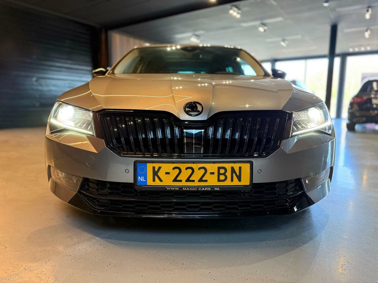 Hoofdafbeelding Škoda Superb