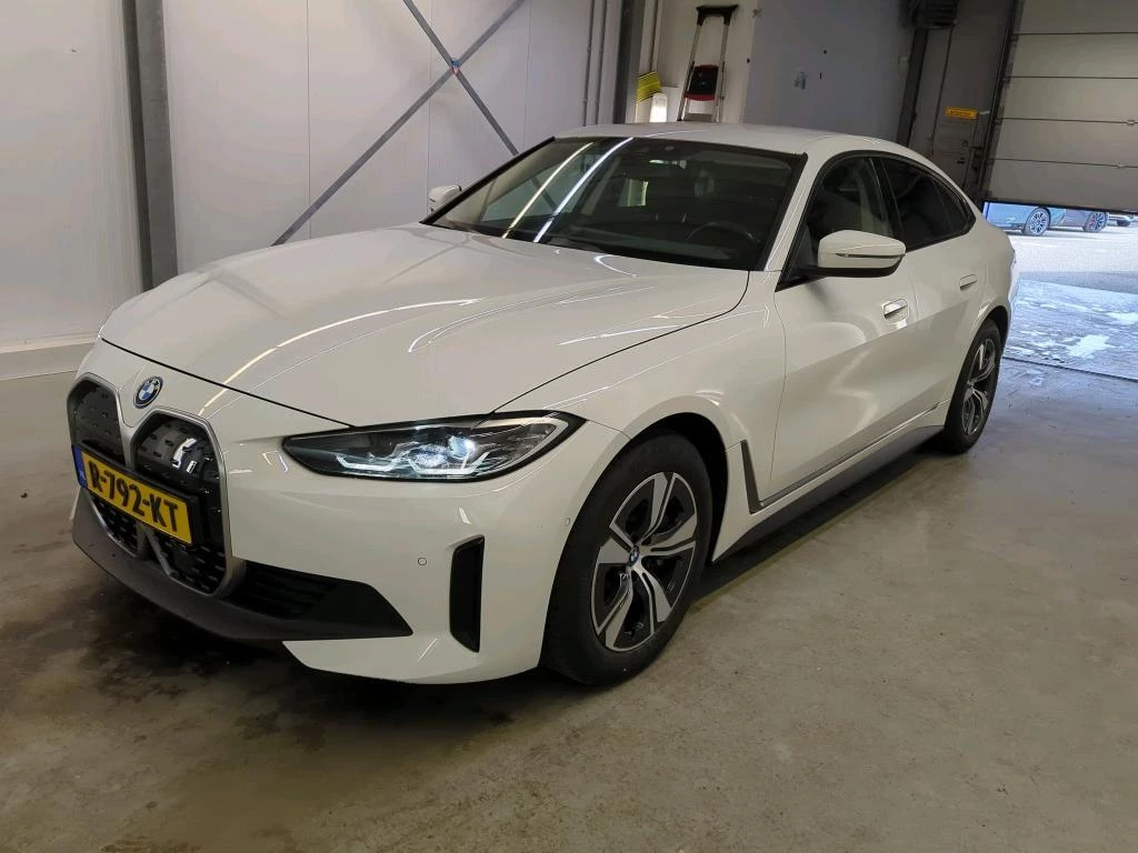 Hoofdafbeelding BMW i4