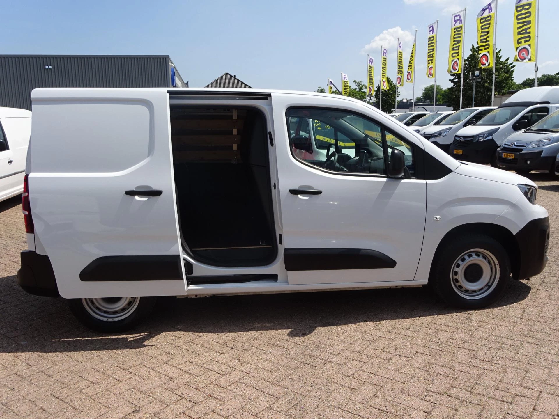 Hoofdafbeelding Peugeot Partner
