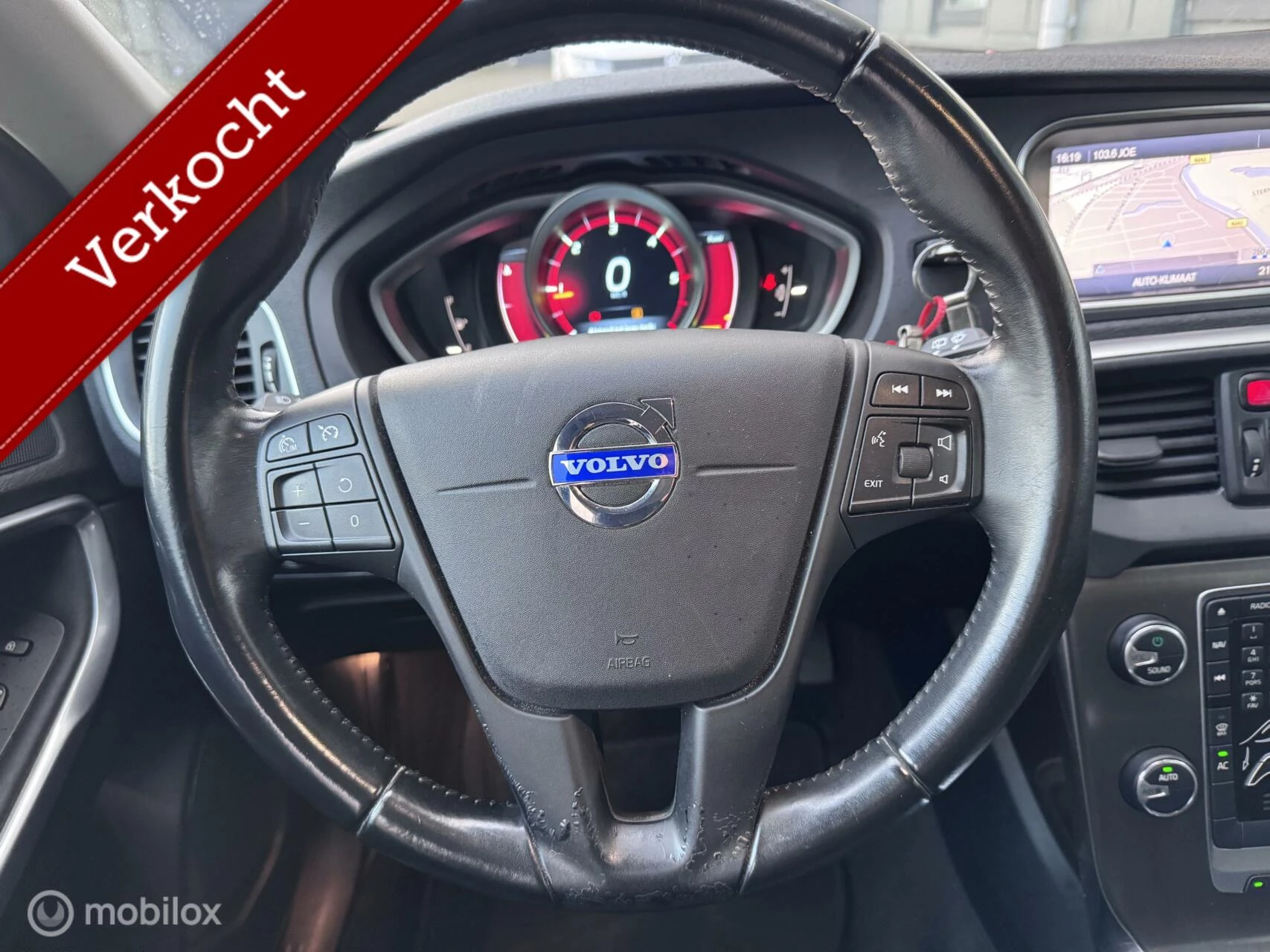 Hoofdafbeelding Volvo V40